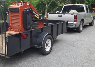 Wrenn's Lawn Service in Hickory, North Carolina - Yard mowing, trimming, mulching, landscaping, yard debris removal, gutter cleaning & routine maintenance.